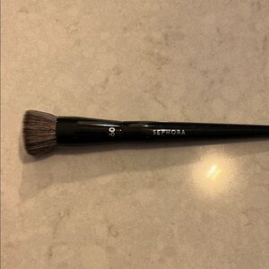 Sephora Black Makeup Brush for Flawless Application